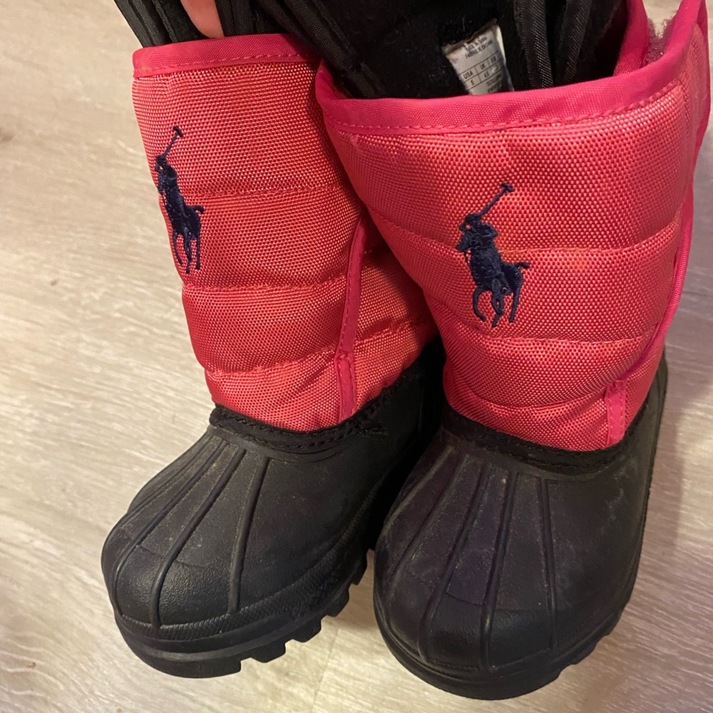 Raulph Lauren snowboots black and pink with inner cushion used
